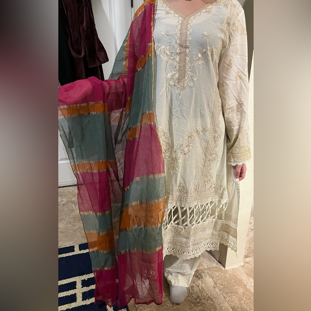 Elegant Cream Kurta with Multicolor Dupatta
